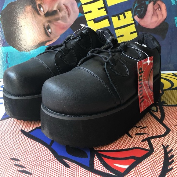 BNIB Black 2” platforms, size 8&9US WOMENS - Picture 1 of 4